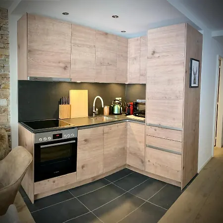 Spacious 3 - Family-friendly - - Great Views